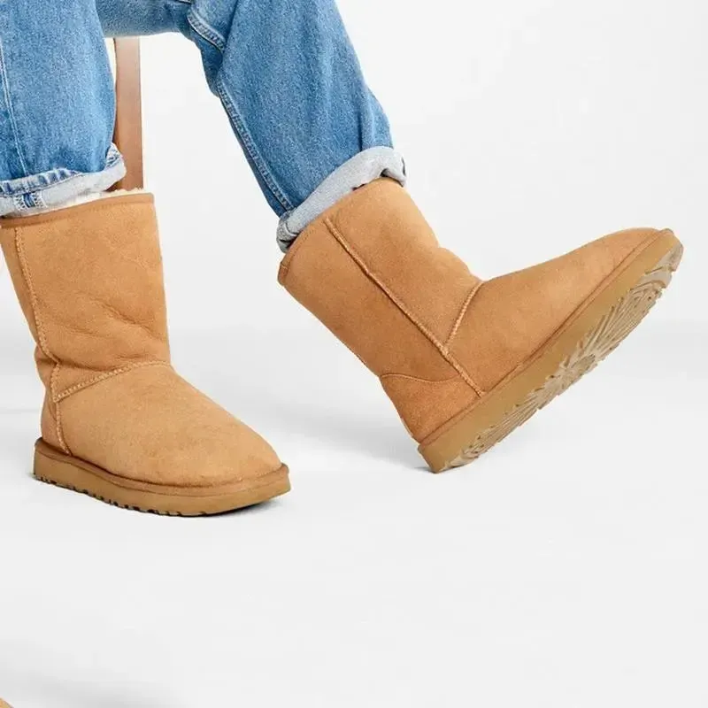 UGG Classic Short ll Boot - Chestnut - Image 5